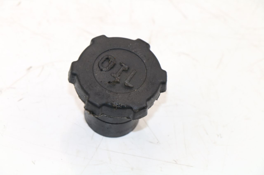 photo de OIL TANK CAP PIAGGIO ZIP 2T 50 (2009 - 2019)