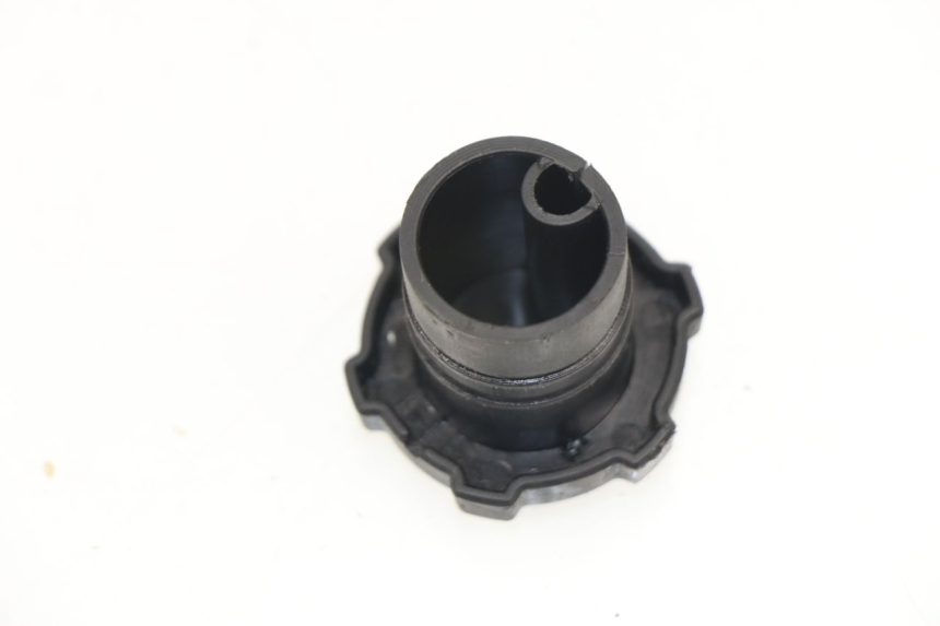 photo de OIL TANK CAP PIAGGIO ZIP 2T 50 (2009 - 2019)