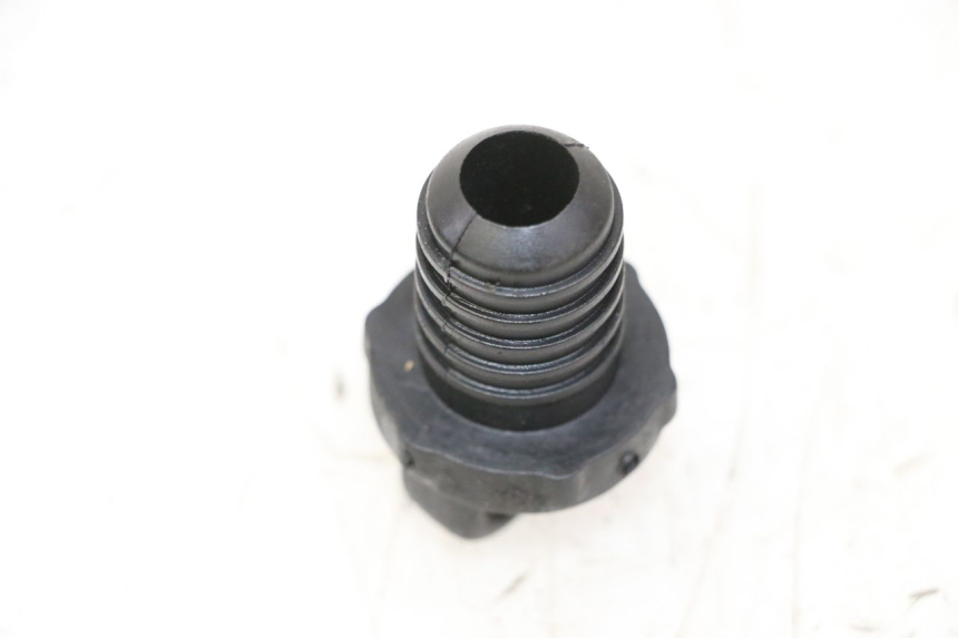 photo de OIL TANK CAP PEUGEOT STREETZONE I 2T 50 (2018 - 2020)