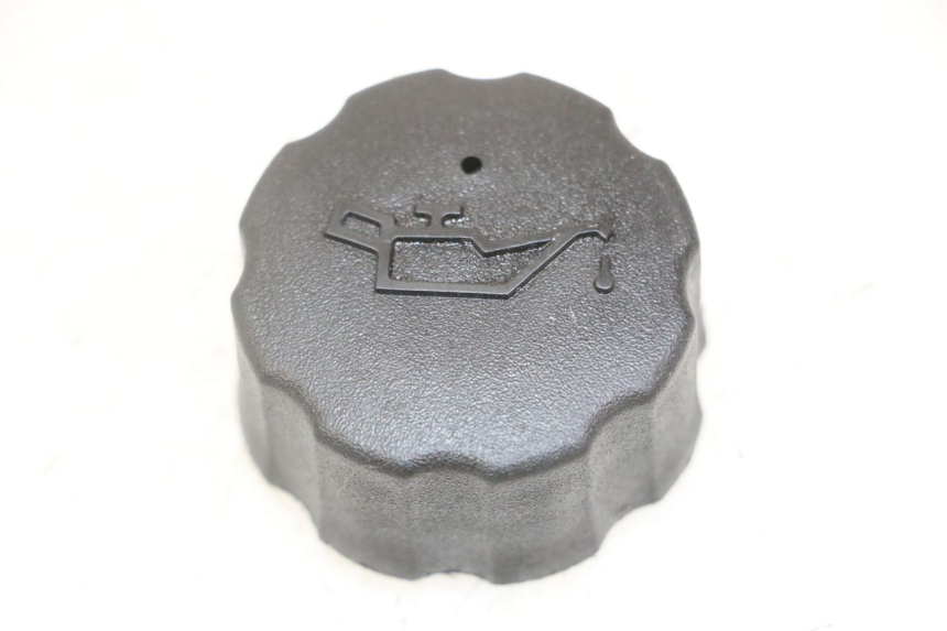 photo de OIL TANK CAP VENT DERAPAGE 50 (2018 - 2023)