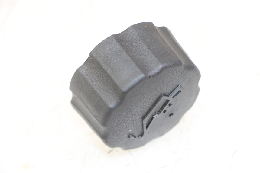 photo de OIL TANK CAP VENT DERAPAGE 50 (2018 - 2023)