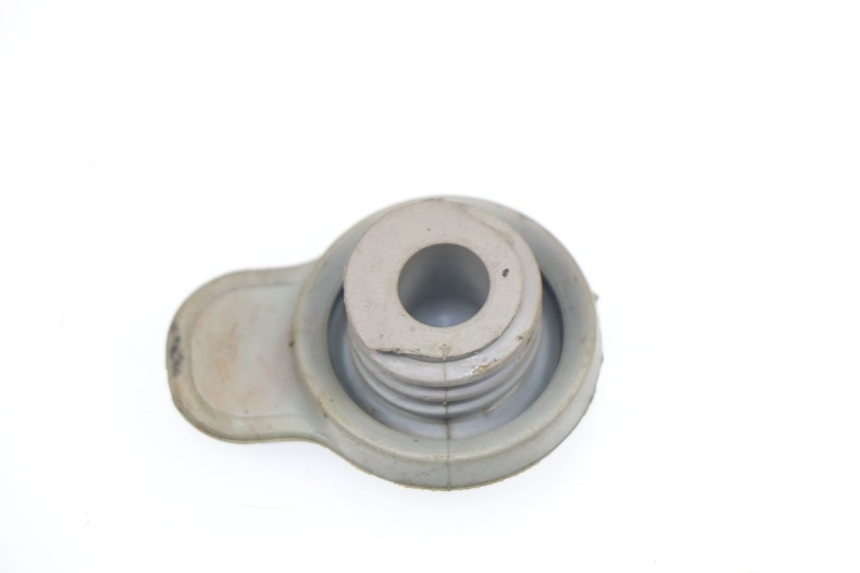 photo de OIL TANK CAP YAMAHA BW'S NAKED 50 (2008 - 2019)