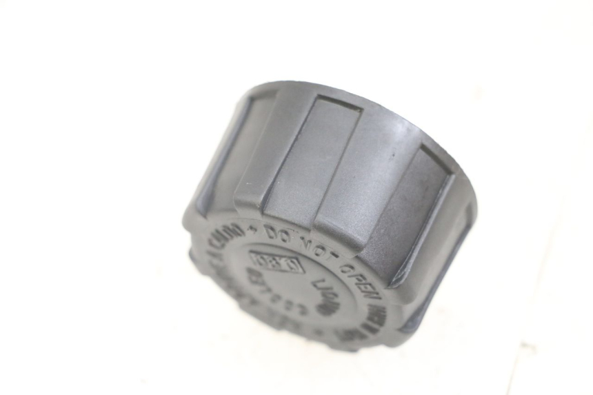 photo de EXPANSION TANK CAP YAMAHA AEROX 2T 50 (2013 - 2017)