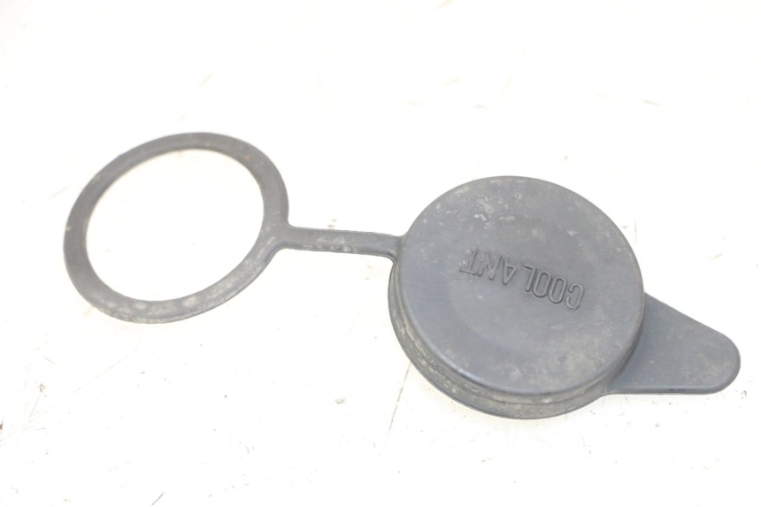 photo de EXPANSION TANK CAP HONDA CBF 500 (2004 - 2007)