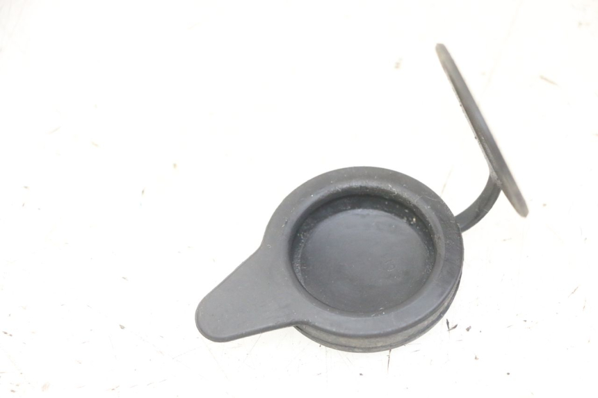 photo de EXPANSION TANK CAP HONDA CBF 500 (2004 - 2007)