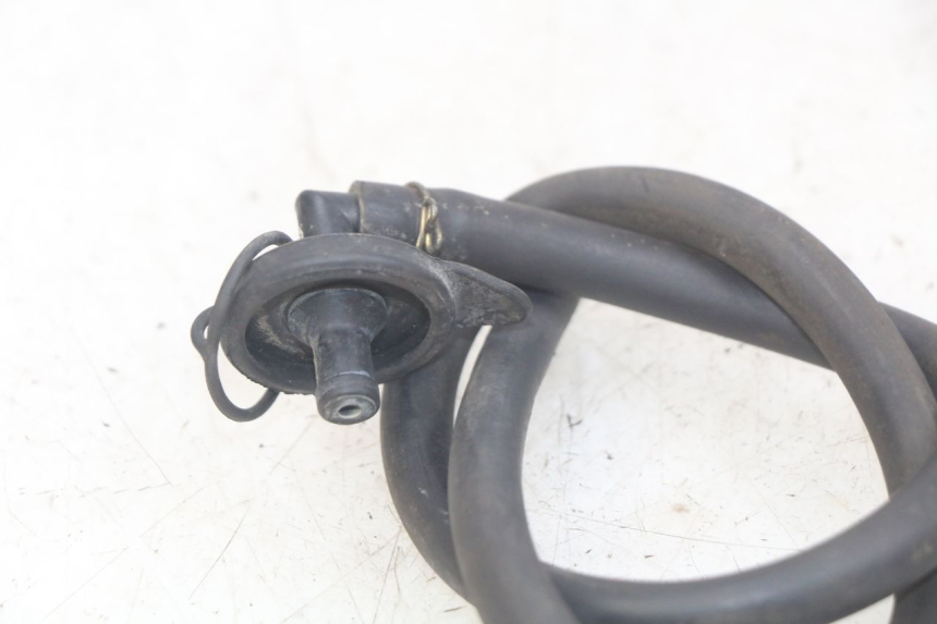 photo de EXPANSION TANK CAP HONDA CBR F SC25 1000 (1989 - 1992)