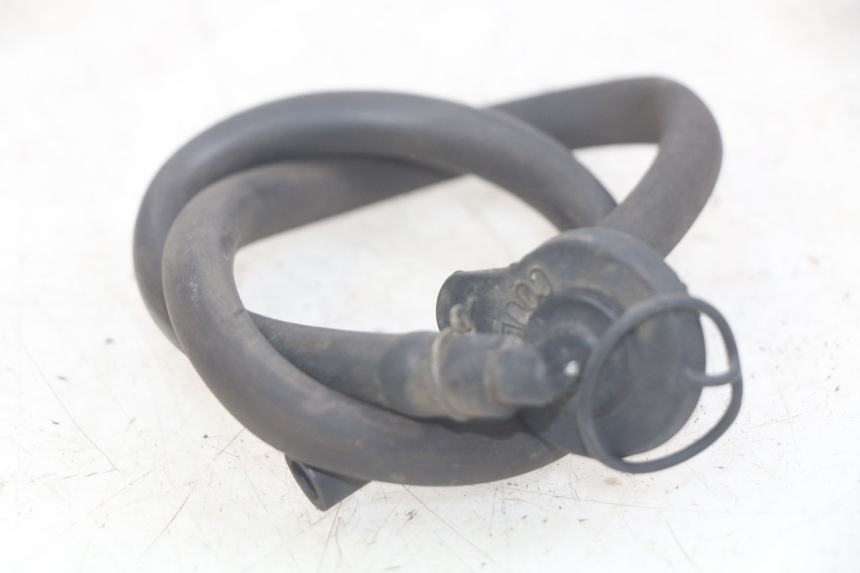 photo de EXPANSION TANK CAP HONDA CBR F SC25 1000 (1989 - 1992)