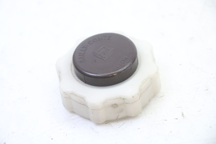 photo de EXPANSION TANK CAP PEUGEOT ELYSEO 125 (1999 - 2004)