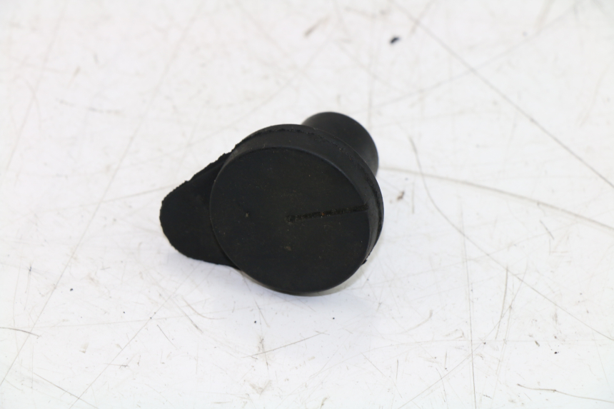 photo de EXPANSION TANK CAP HONDA FES PANTHEON 125 (2003 - 2007)