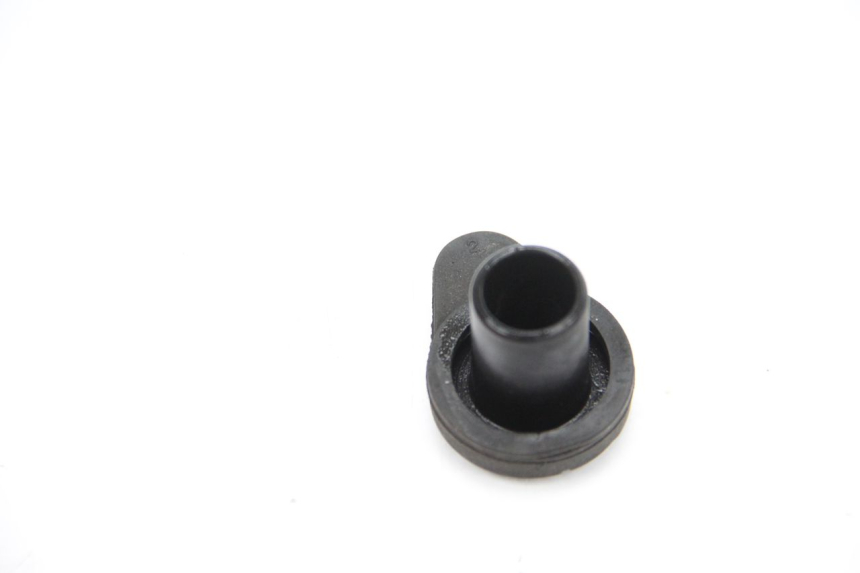 photo de EXPANSION TANK CAP HONDA FES PANTHEON 125 (2003 - 2007)