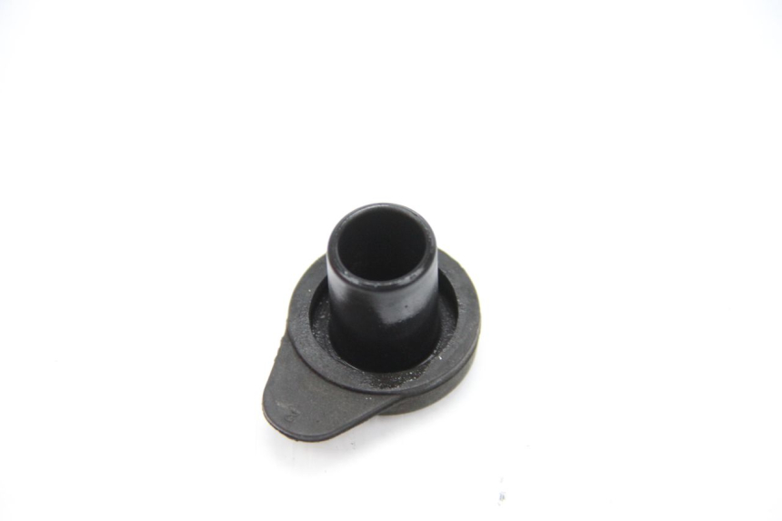 photo de EXPANSION TANK CAP HONDA FES PANTHEON 125 (2003 - 2007)