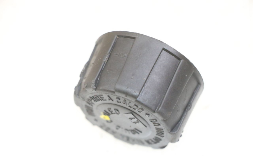 photo de EXPANSION TANK CAP PIAGGIO MP3 LT 300 (2010 - 2016)