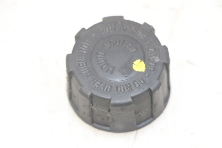 photo de EXPANSION TANK CAP GILERA NEXUS 125 (2009 - 2013)