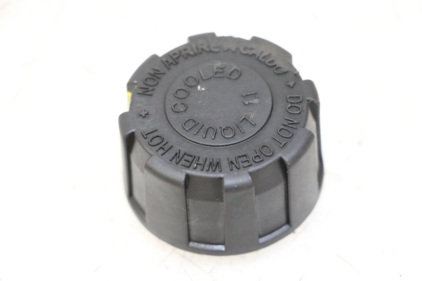 photo de EXPANSION BOTTLE CAP PIAGGIO NRG POWER PUREJET 50 (2018 - 2021)