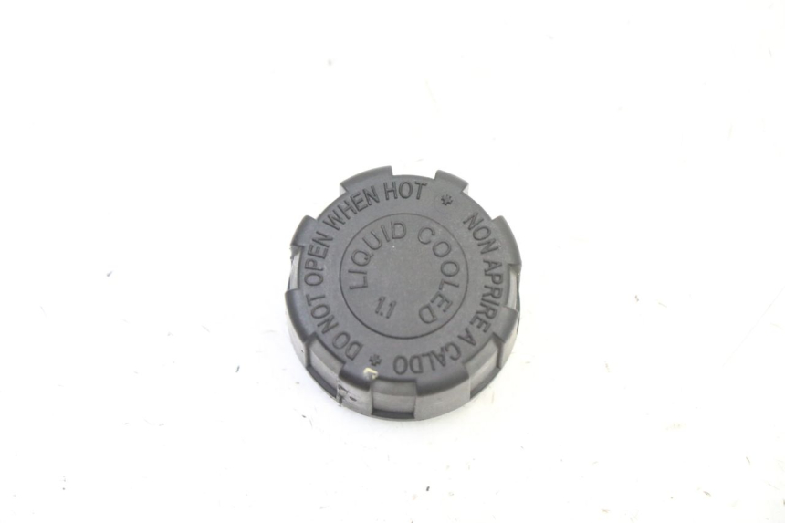 photo de EXPANSION BOTTLE CAP PIAGGIO NRG POWER PUREJET 50 (2018 - 2021)