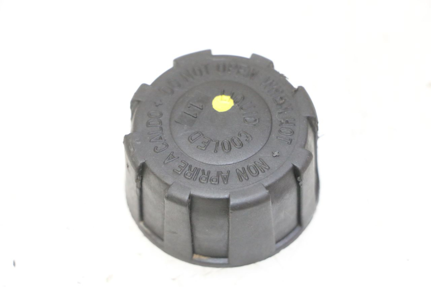 photo de EXPANSION TANK CAP PIAGGIO MP3 LT 400 (2007 - 2012)