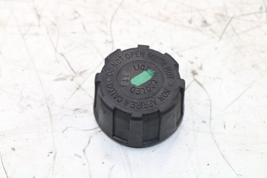 photo de EXPANSION BOTTLE CAP PIAGGIO XEVO - X EVO 125 (2010 - 2015)