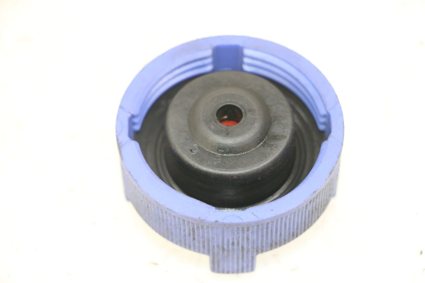 photo de EXPANSION BOTTLE CAP PEUGEOT SATELIS 125 (2013 - 2018)