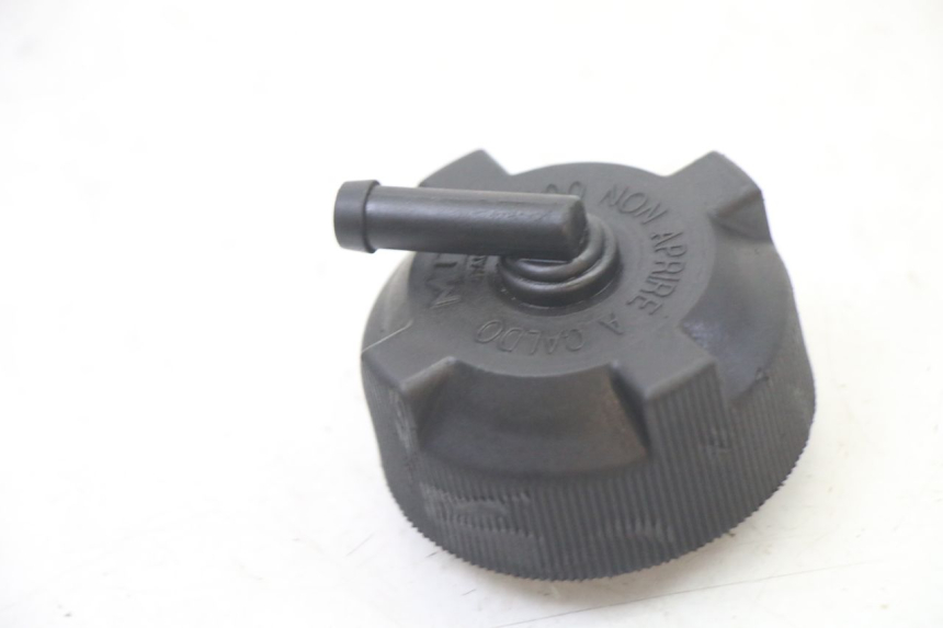 photo de EXPANSION BOTTLE CAP APRILIA SCARABEO GT TOURING 125 (1999 - 2005)