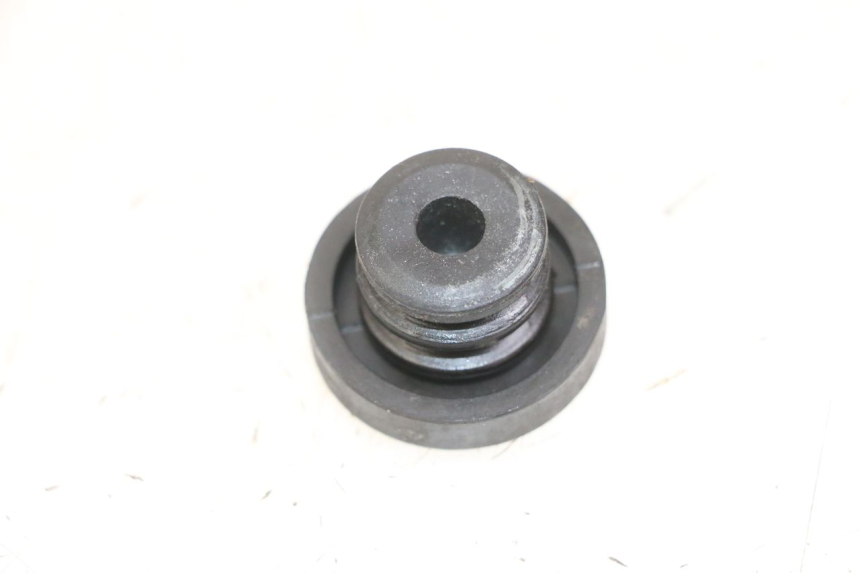 photo de EXPANSION BOTTLE CAP SUZUKI BURGMAN 125 (2018 - 2021)