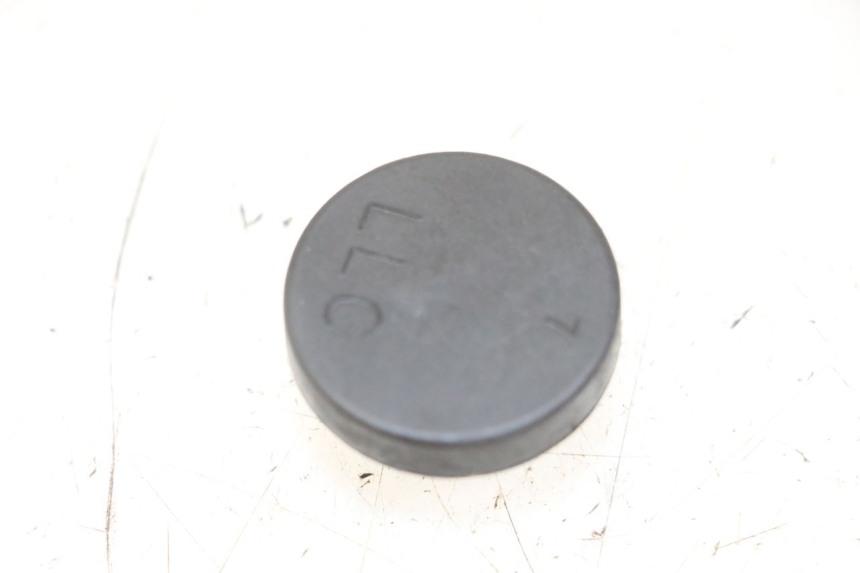 photo de EXPANSION BOTTLE CAP SUZUKI BURGMAN 125 (2018 - 2021)