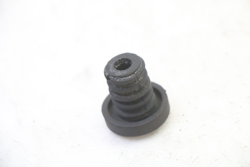 photo de EXPANSION BOTTLE CAP SUZUKI SV S 650 (2003 - 2009)