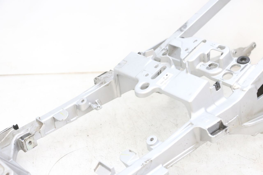 photo de REAR FRAME LOOP YAMAHA FJR ABS 1300 (2006 - 2012) - Surface and material condition