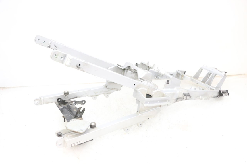 photo de REAR FRAME LOOP YAMAHA FJR ABS 1300 (2006 - 2012) - Fixing points details