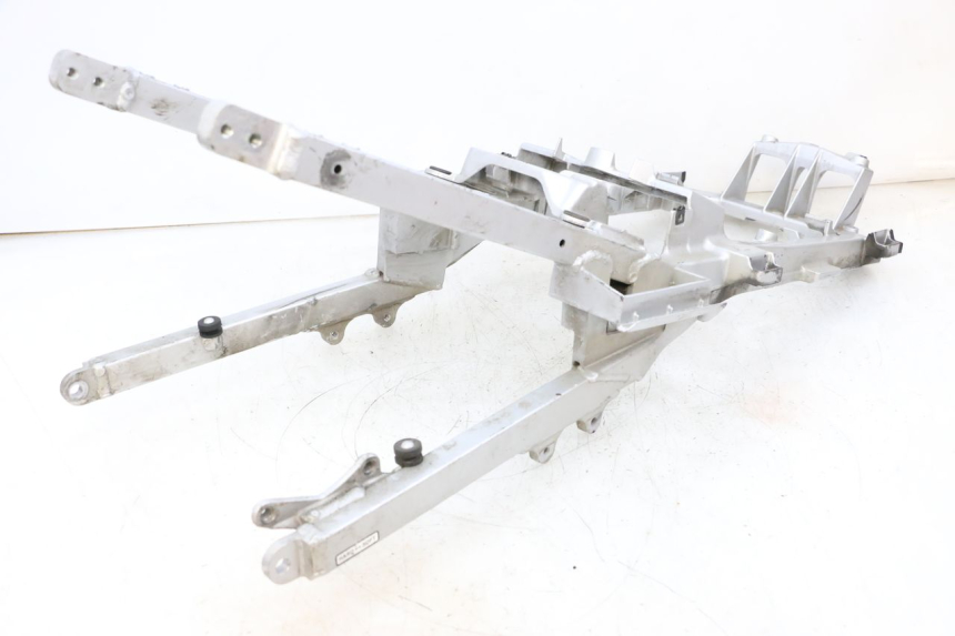 photo de REAR FRAME LOOP YAMAHA FJR ABS 1300 (2006 - 2012) - Fixing points details