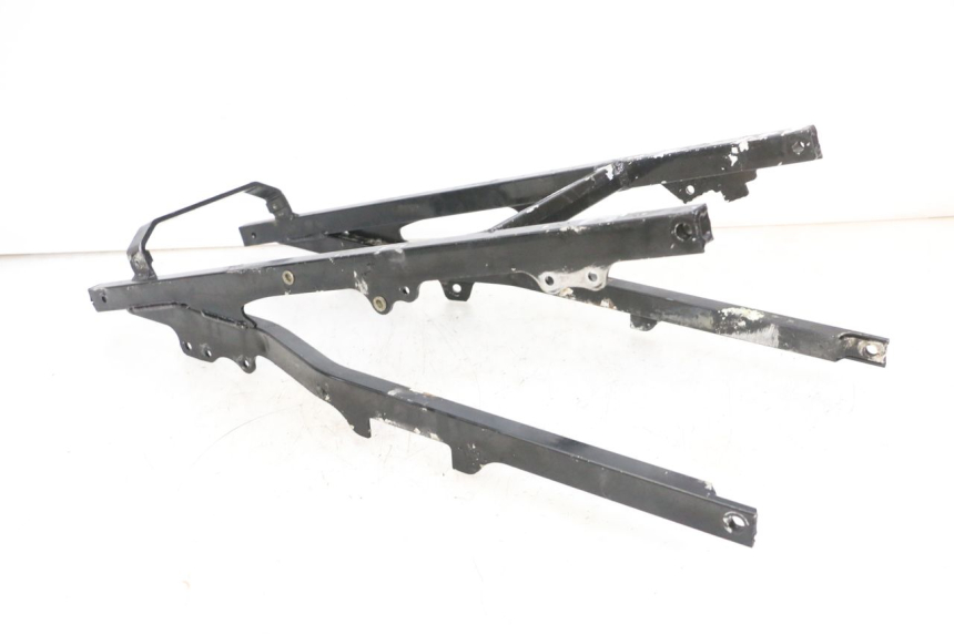 photo de REAR SUBFRAME KAWASAKI GPX R WARBIRD 600 (1988 - 1993) - Technical close-up