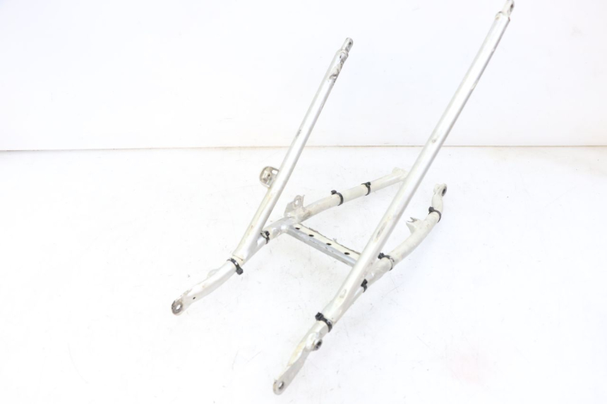 photo de REAR SUBFRAME HONDA CR 85 (2003 - 2007)