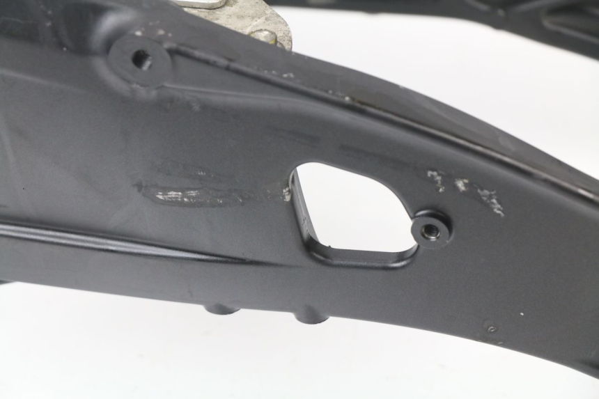 photo de REAR SUBFRAME HONDA VFR F 1200 (2010 - 2015)
