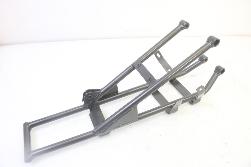 photo de REAR FRAME LOOP APOLLO RFZ 125
