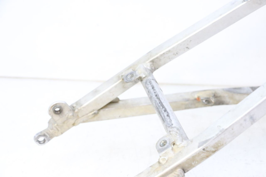 photo de REAR SUBFRAME YAMAHA YZ 125 (1998 - 2005)