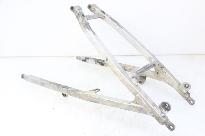 photo de REAR SUBFRAME YAMAHA YZ 125 (1998 - 2005)