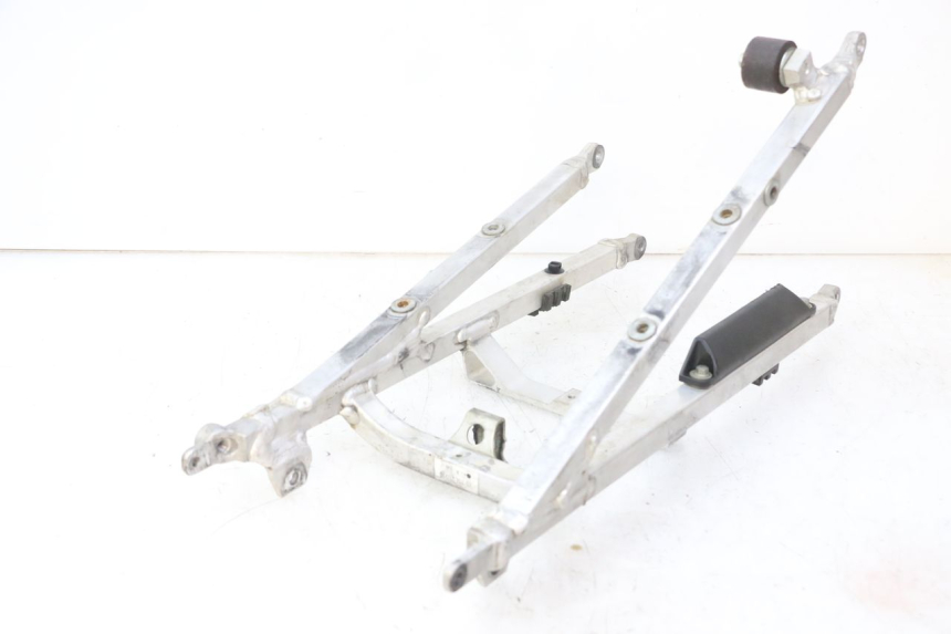 photo de REAR SUBFRAME YAMAHA YZF YZ-F 450 (2014 - 2016)