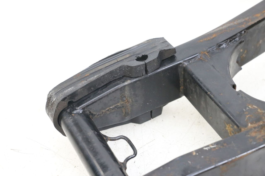 photo de Swingarm HYOSUNG GV AQUILA 125 (2000 - 2004)