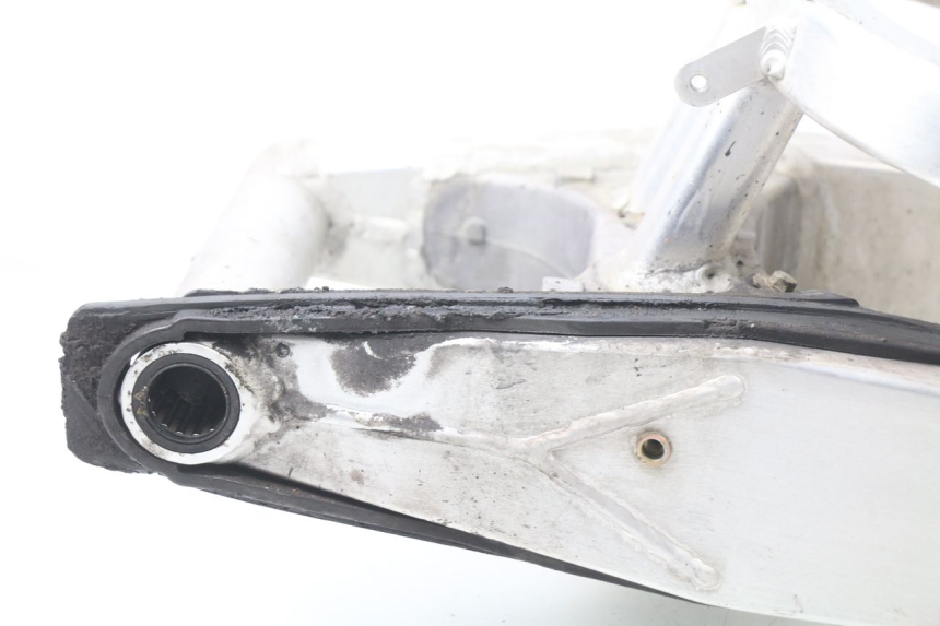 photo de SWING ARM HONDA CBR 919 RR FIREBLADE 900 (1998 - 1999)