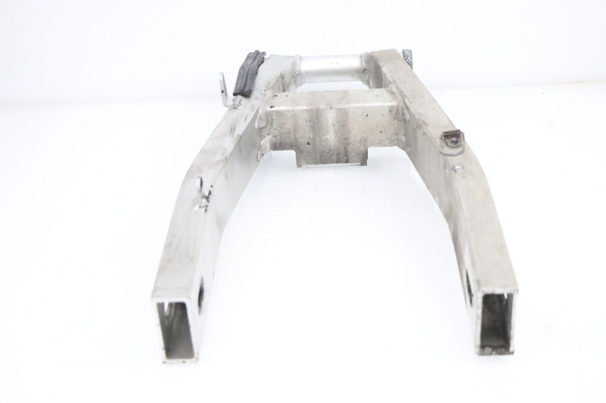 photo de SWING ARM YAMAHA FZS FAZER 600 (1998 - 2001)
