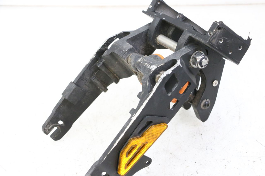 photo de SWINGARM KUKIRIN G2 MASTER 1