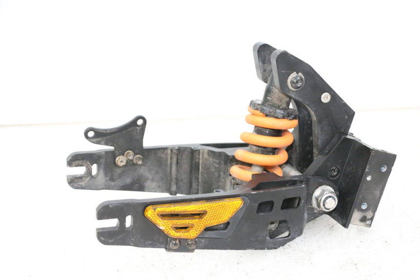 photo de SWINGARM KUKIRIN G2 MASTER 1