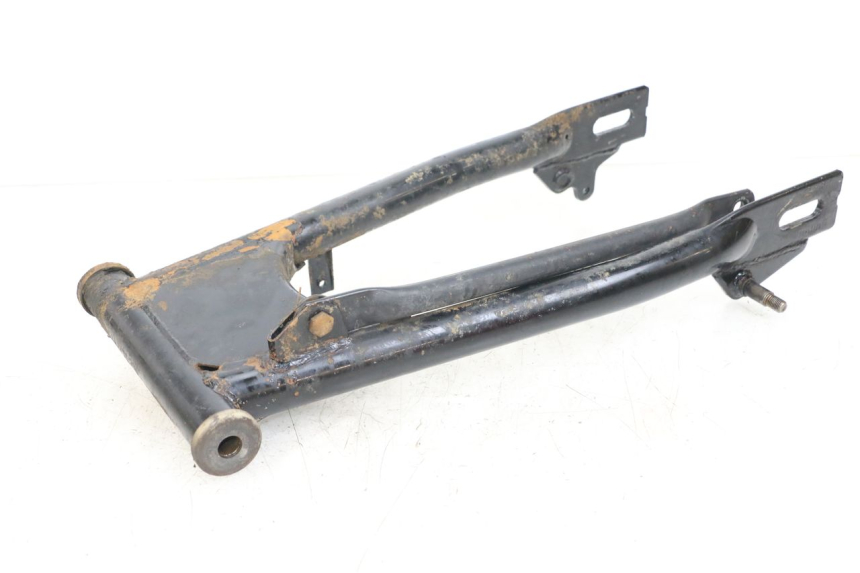 photo de SWING ARM SUZUKI GSX E 250 (1982 - 1983)