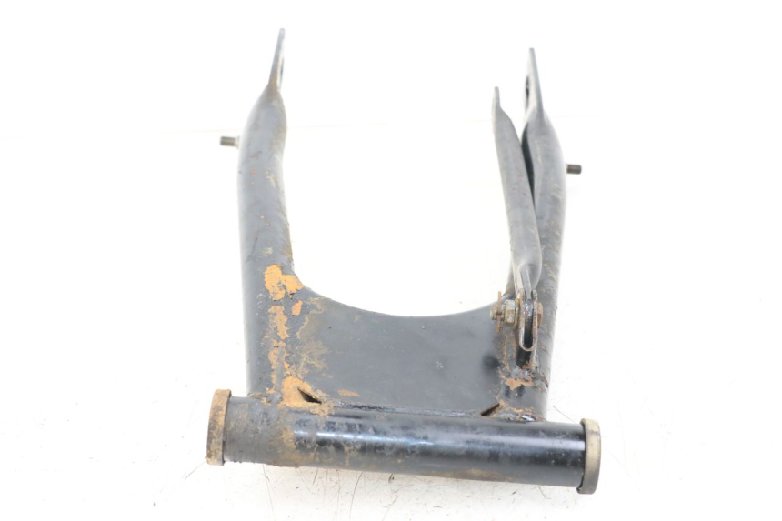 photo de SWING ARM SUZUKI GSX E 250 (1982 - 1983)