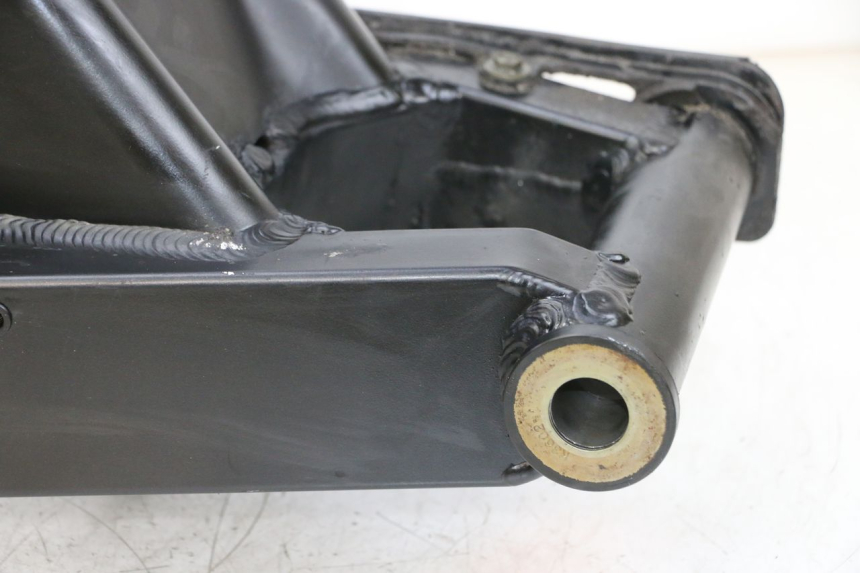 photo de SWING ARM SUZUKI GSXR GSX-R 1000 (2003 - 2004) - Detailed visual inspection