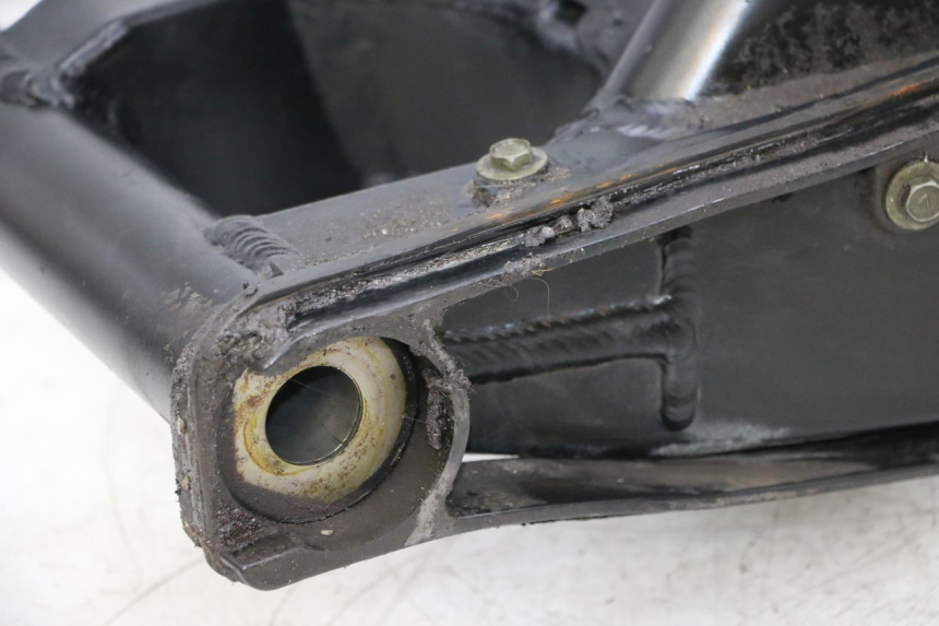 photo de SWING ARM SUZUKI GSXR GSX-R 1000 (2003 - 2004) - Spare part profile view