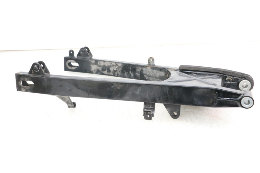 photo de SWING ARM SUZUKI GZ MARAUDER 125 (1998 - 2004)
