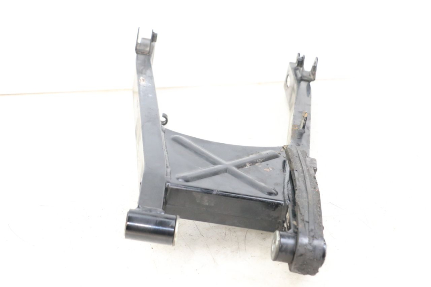 photo de SWING ARM SUZUKI GZ MARAUDER 125 (1998 - 2004)