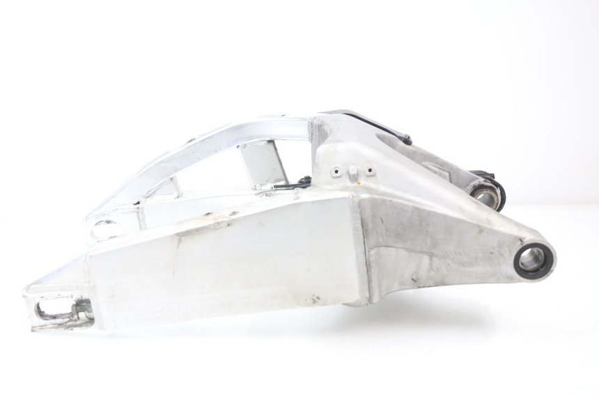 photo de SWING ARM HONDA CBR 929 RR FIREBLADE 900 (2000 - 2001)