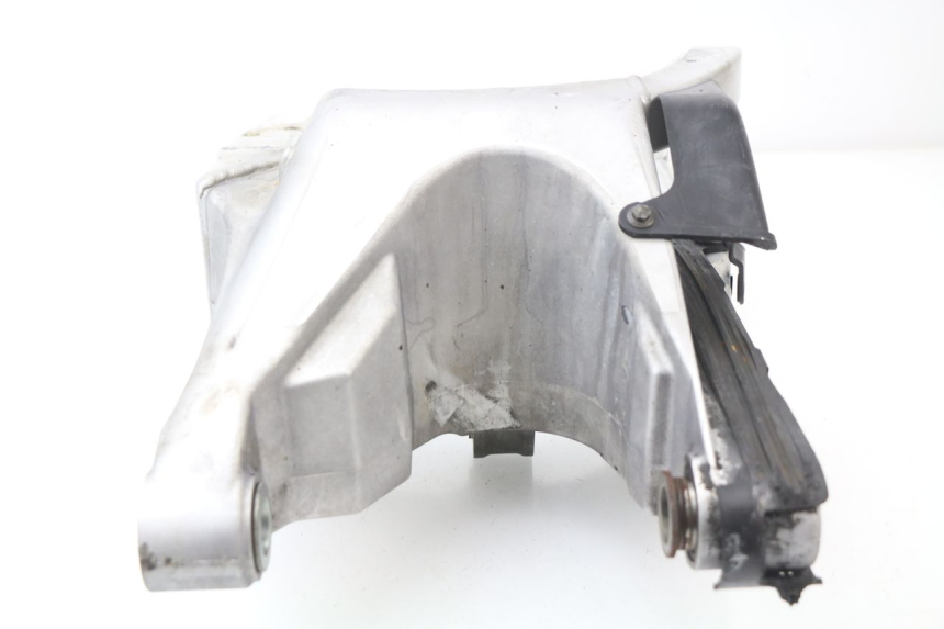 photo de SWING ARM HONDA CBR 929 RR FIREBLADE 900 (2000 - 2001)