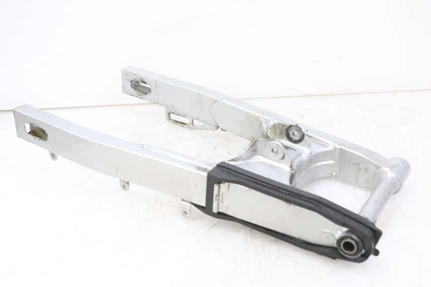 photo de SWING ARM HONDA CBR F 1000 (1993 - 1996)